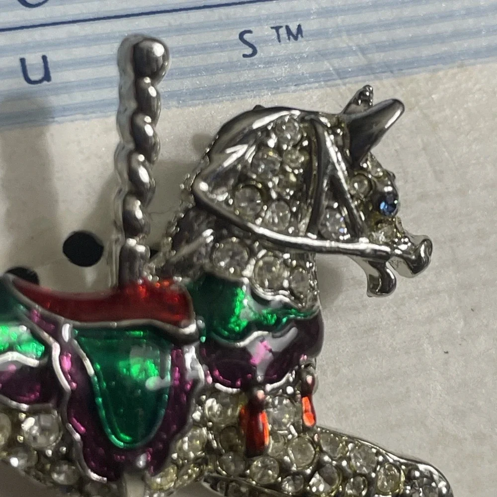Vintage Carousel‎ Horse Brooch Rhinestone Carnival Festival Enamel Silver Tone